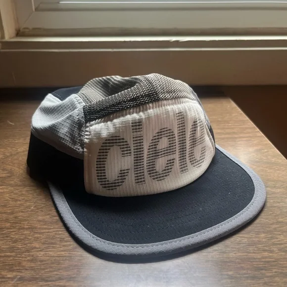 Limited Edition Ciele Running Hat - Picture 1 of 5
